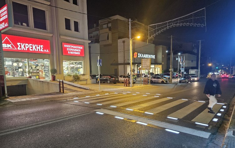 Η πρώτη έξυπνη διάβαση πεζών στη λεωφόρο Ηρακλείου