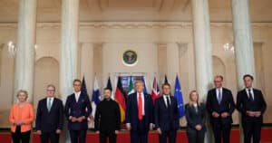 Ευρωπαίοι ηγέτες υποστηρίζουν τον Ντόναλντ Τραμπ για την ειρηνική λύση στην Ουκρανία