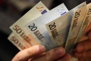 Δήμος Μεσσήνης: Ξεκινά η υποβολή αιτήσεων για το Χριστουγεννιάτικο επίδομα