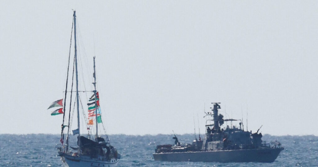 Επιστροφή 27 Ελλήνων από την αποστολή του στολίσκου Sumud στη Γάζα