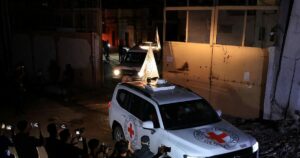 Η Χαμάς παρέδωσε τέσσερις σορούς ομήρων στο Ισραήλ