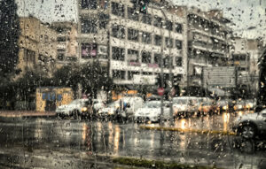 Κακοκαιρία στην Αττική: Έκτακτο δελτίο και προειδοποιήσεις για τη Λακωνία