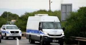 Κύπρος: Πολίτης μεταφέρθηκε κατά λάθος με κρατούμενους