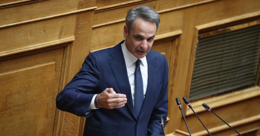 Κυριάκος Μητσοτάκης: Εμμέσες αιχμές κατά Σαμαρά και Καραμανλή για τους «ψευτοπατριώτες του καναπέ»