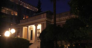 Επίκαιρες οι παρατηρήσεις Καραμανλή για τις επιθέσεις στη Δικαιοσύνη