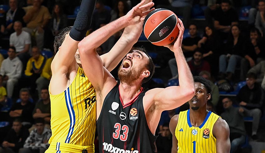 Ολυμπιακός: Ανατροπή και νίκη κόντρα στη Μακάμπι