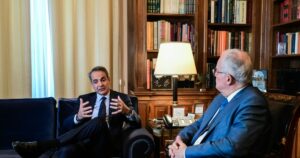 Μητσοτάκης: Η σημασία του μνημείου του Αγνώστου Στρατιώτη είναι αναμφισβήτητη