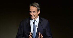 Κυριάκος Μητσοτάκης: Η προστασία του μνημείου του Αγνώστου Στρατιώτη ανατίθεται στο υπουργείο Εθνικής Άμυνας