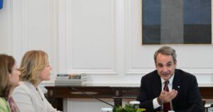 Συνάντηση Κυριάκου Μητσοτάκη με Χένα Βιρκούνεν - Συζήτηση για κρίσιμες τεχνολογίες