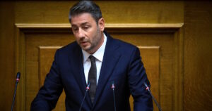 Ανδρουλάκης: «Είναι υποχρέωσή μου να απομακρύνω τους διεφθαρμένους της ΝΔ και τον Μητσοτάκη»