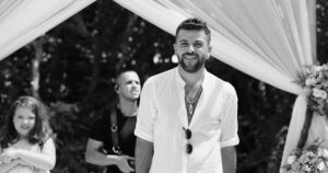 Ισραήλ: Οικογένεια ομήρου κηδεύει για τρίτη φορά τα λείψανά του