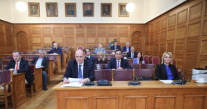 Εξεταστική για ΟΠΕΚΕΠΕ: Κλήση Μπουνάκη ζητά η ΝΔ, τριβές καταγγέλλει το ΠΑΣΟΚ