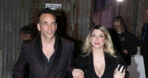 Η βάφτιση του γιού του Πάνου Μουζουράκη και της Μαριλού Κόζαρη πλησιάζει