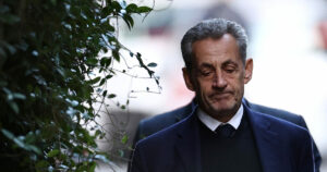 Νικολά Σαρκοζί: Έρευνα για απειλές κατά του πρώην προεδρου στη φυλακή Λα Σαντέ