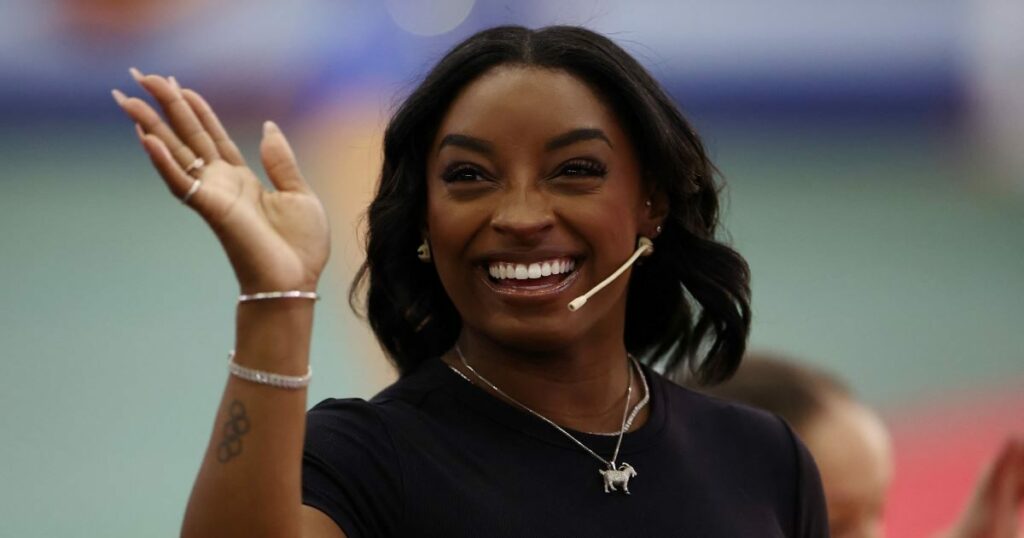 Φήμες για επέμβαση στήθους της Σιμόν Μπάιλς - Η ανάρτηση που προκάλεσε αντιδράσεις