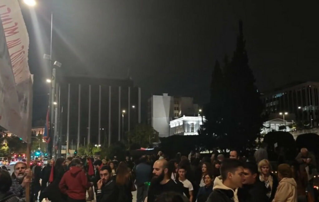 Συγκέντρωση διαμαρτυρίας για τα Τέμπη στο Σύνταγμα – Στήριξη στις οικογένειες των θυμάτων
