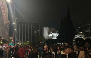 Συγκέντρωση διαμαρτυρίας για τα Τέμπη στο Σύνταγμα – Στήριξη στις οικογένειες των θυμάτων