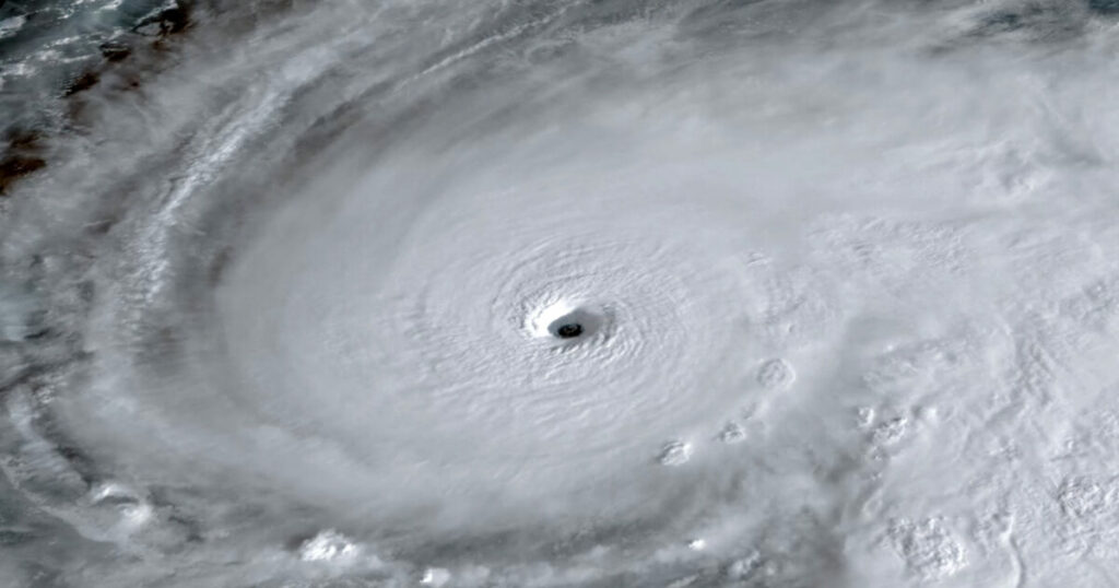 Τυφώνας Melissa: Καταστροφές στην Τζαμάικα και κατεύθυνση προς Κούβα