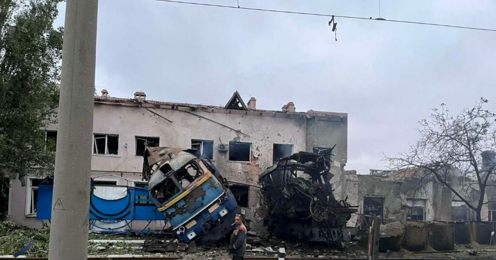 Ουκρανία: Αυτοκτονικός βομβιστής προκαλεί θάνατο σε σιδηροδρομικό σταθμό