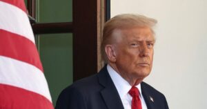 Ντόναλντ Τραμπ: Αίτημα αποζημίωσης από το υπουργείο Δικαιοσύνης
