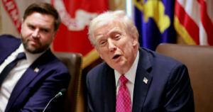 Ντόναλντ Τραμπ: «Δε μπορώ να είμαι υποψήφιος για τρίτη θητεία, είναι κρίμα» - Το σενάριο με τον Βανς ως «μαριονέτα»