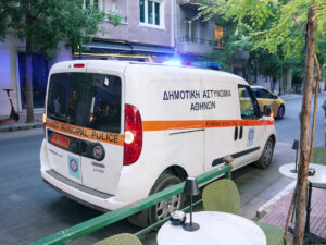 Δήμος Αθηναίων: Σφράγιση 11 καταστημάτων λόγω κατάχρησης κοινών χώρων