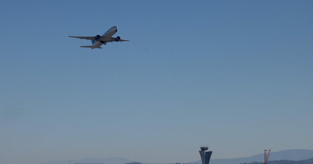 Καθυστερήσεις και ακυρώσεις πτήσεων στα αεροδρόμια των ΗΠΑ λόγω shutdown