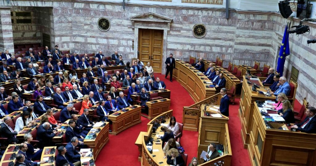 Βουλή: Εφαρμογή χρονοκόφτη στην Ολομέλεια για τη διαχείριση χρόνου