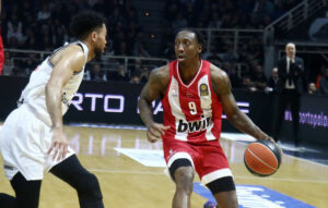 Ολυμπιακός: Εύκολη νίκη στην έδρα του ΠΑΟΚ για τη Stoiximan Basket League