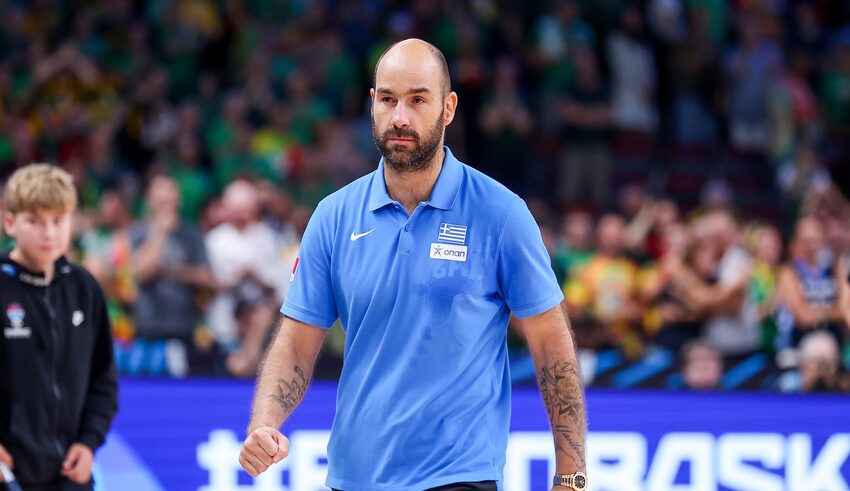 Ο Σπανούλης παραμένει στον πάγκο της Εθνικής Ελλάδος