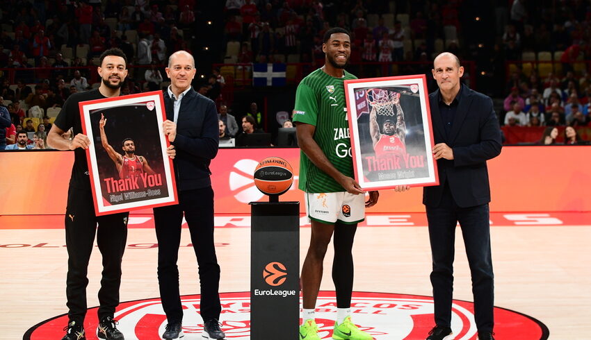 Βράβευση Γκος και Ράιτ από τον Ολυμπιακό πριν το τζάμπολ