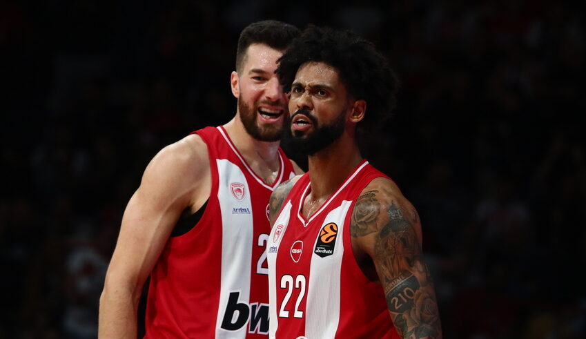 Ολυμπιακός: Οι διαιτητές της αναμέτρησης με την Αρμάνι Μιλάνο