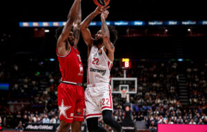 Ο Ολυμπιακός ηττήθηκε 88-87 από την Αρμάνι στο Μιλάνο