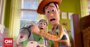 Η Pixar αποκαλύπτει το teaser του Toy Story 5: Ο Γούντι και ο Μπαζ επιστρέφουν