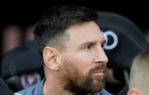 Δάκρυσε ο Λιονέλ Μέσι κατά τη βράβευσή του από την Sport