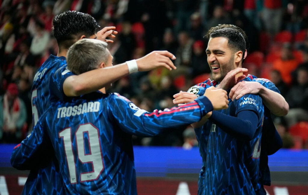 Champions League: Η Άρσεναλ συνεχίζει αήττητη, 0-0 η Νάπολι με Άιντραχτ