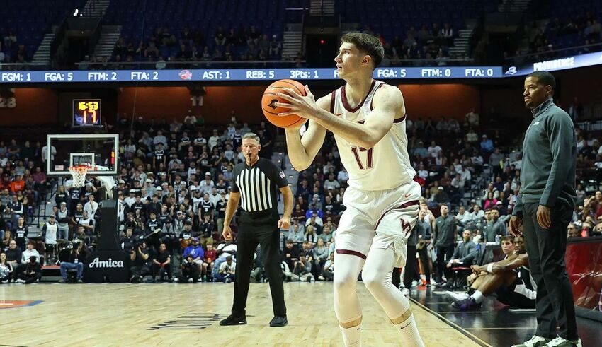 Διπλή διάκριση για τον Νεοκλή Αβδάλα στο NCAA