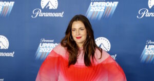 Ντρου Μπάριμορ: Γιορτάζει 25 χρόνια από τους Άγγελους του Τσάρλι