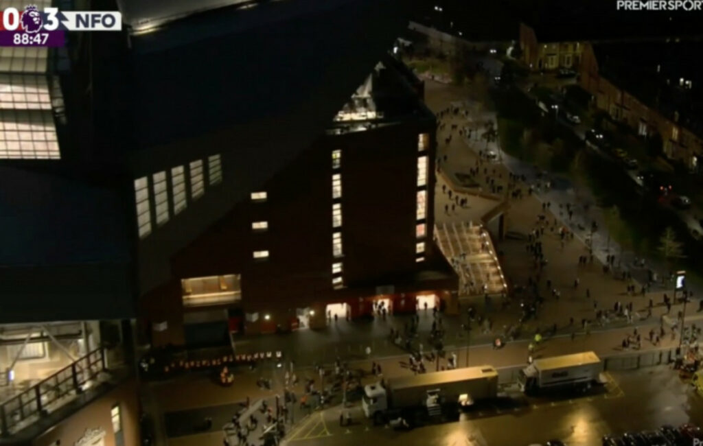 Λίβερπουλ: Επιστροφή στο 1965 με ήττα 0-3 από τη Νότιγχαμ Φόρεστ