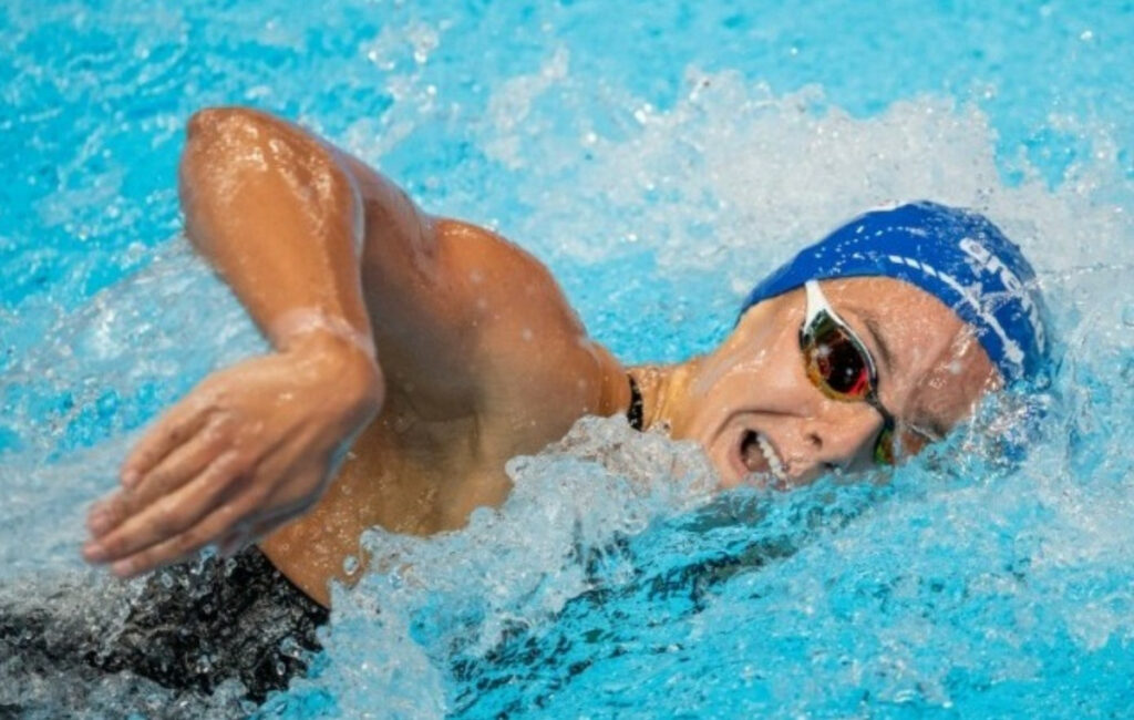 Κολύμβηση: Η Παυλοπούλου κατέρριψε ρεκόρ 16 ετών