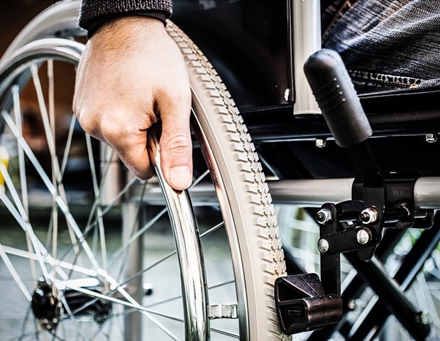 Δυσκολίες στην πρόσβαση αναπηρικών αμαξιδίων μέσω προμηθευτών Medicare