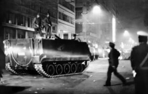 Σαν σήμερα 17 Νοεμβρίου: Η αιματηρή καταστολή της εξέγερσης του Πολυτεχνείου