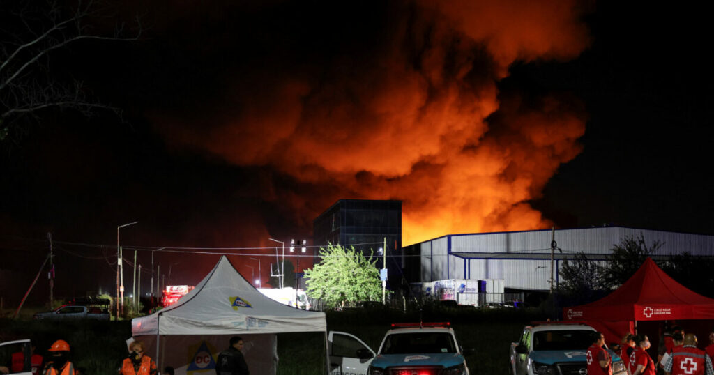 Εκρήξεις και φωτιά στην Αργεντινή: Πάνω από 20 τραυματίες