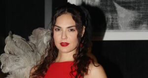 Βρισηίδα Ανδριώτου: Εντυπωσίασε στα «MadWalk 2025» με το μοναδικό της φόρεμα