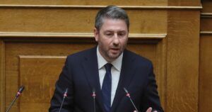 Ανδρουλάκης: Οι αγρότες αβοήθητοι απέναντι στην ακρίβεια και το κόστος παραγωγής