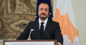 Κύπρος: Ιστορική συμφωνία ΑΟΖ με τον Λίβανο και σχέδιο ηλεκτρικής διασύνδεσης