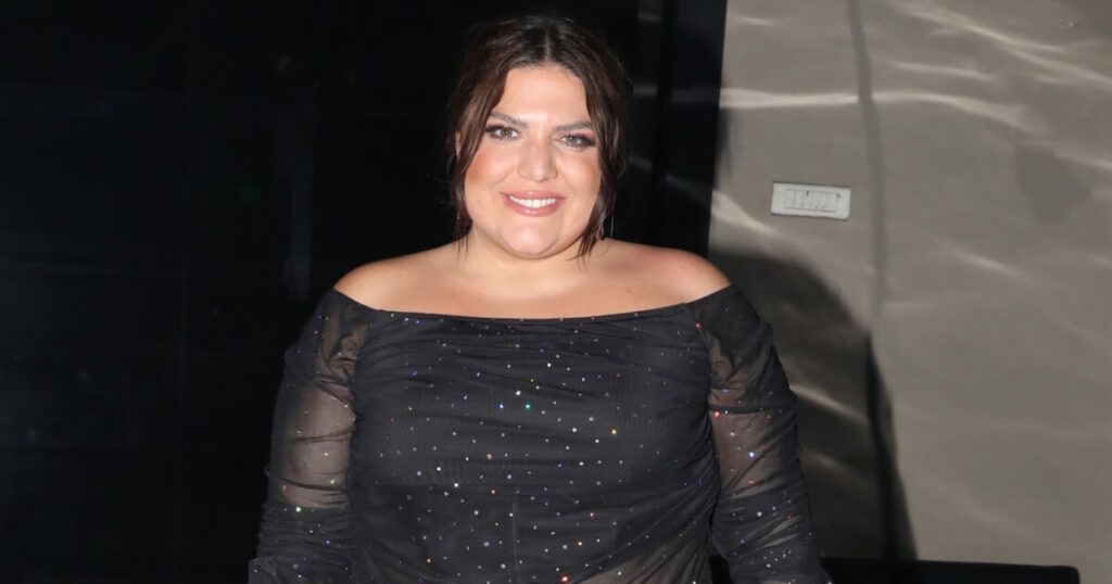 Η Δανάη Μπάρκα εύχεται δημόσια στον Φίλιππο Τσαγκρίδη