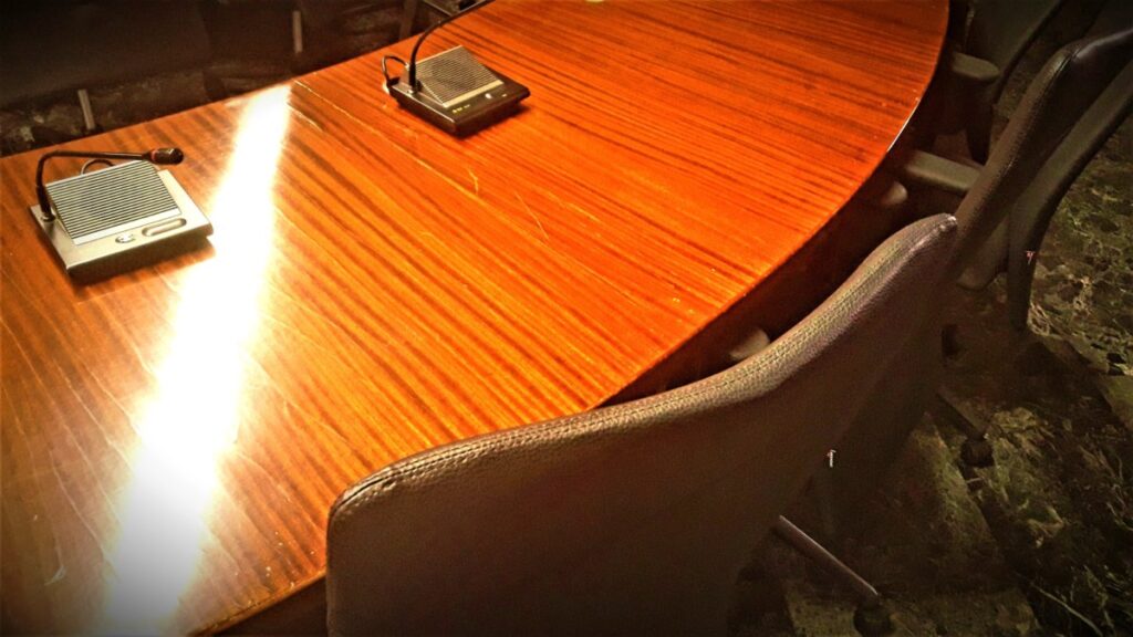 Ένταση και αποχώρηση στη συνεδρίαση του Δημοτικού Συμβουλίου Χανίων