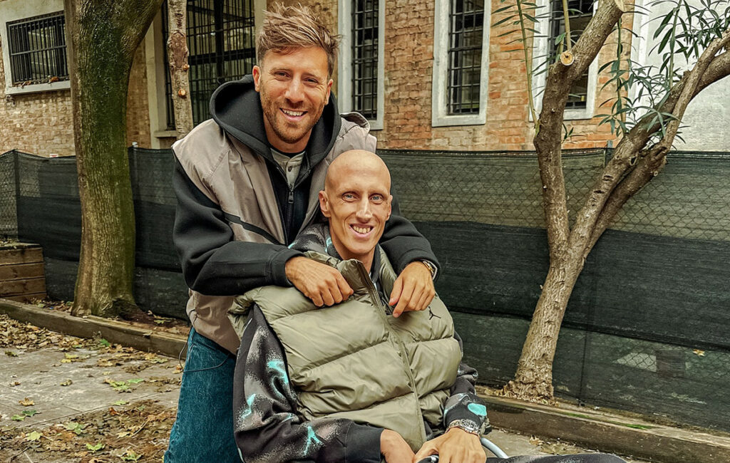 Ακίλε Πολονάρα: Ξύπνησε από το κώμα και συνεχίζει τη μάχη του