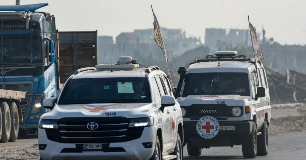 Γάζα: Παράδοση σορού στρατιώτη από τη Χαμάς στο Ισραήλ